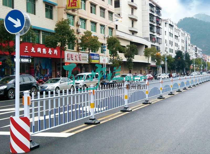 img of 湖南衡陽防跨護(hù)欄